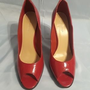 Worthington Size 8 High Heels